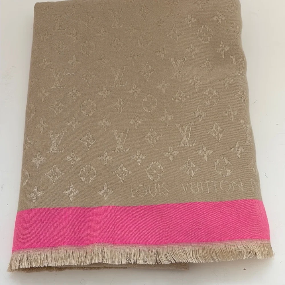 Louis Vuitton Beige Monogram Shawl with Pink and Coral Border - Picture 6 of 7